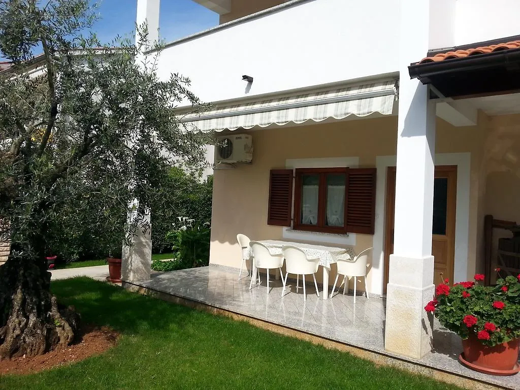 Ulika Rooms & Apartments Porec Guest house