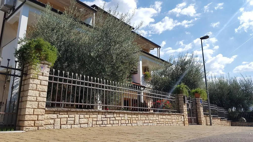 Ulika Rooms & Apartments Porec 3*,  Croatia