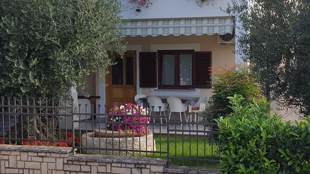 Guest house Ulika Rooms & Apartments Porec